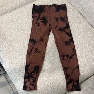 Brown Tie-Dye Leggings
